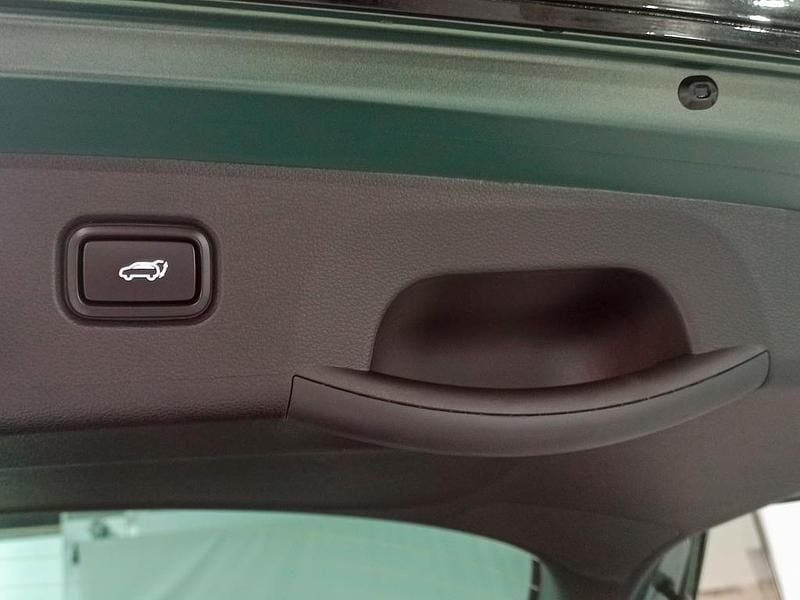 Usado Kia Sportage GT-Line 215 CV (158 kW) 2025 Experience green / aurora SUV