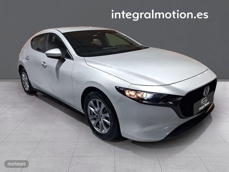 Usado Mazda 3 Prime-Line 140 CV (102 kW) 2025 Gris Berlina