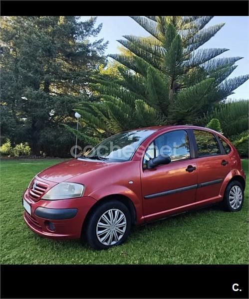 Rojo Usado 2003 Citroën C3 Exclusive Berlina | 2600 € (Precio justo) - Imagen 1/4