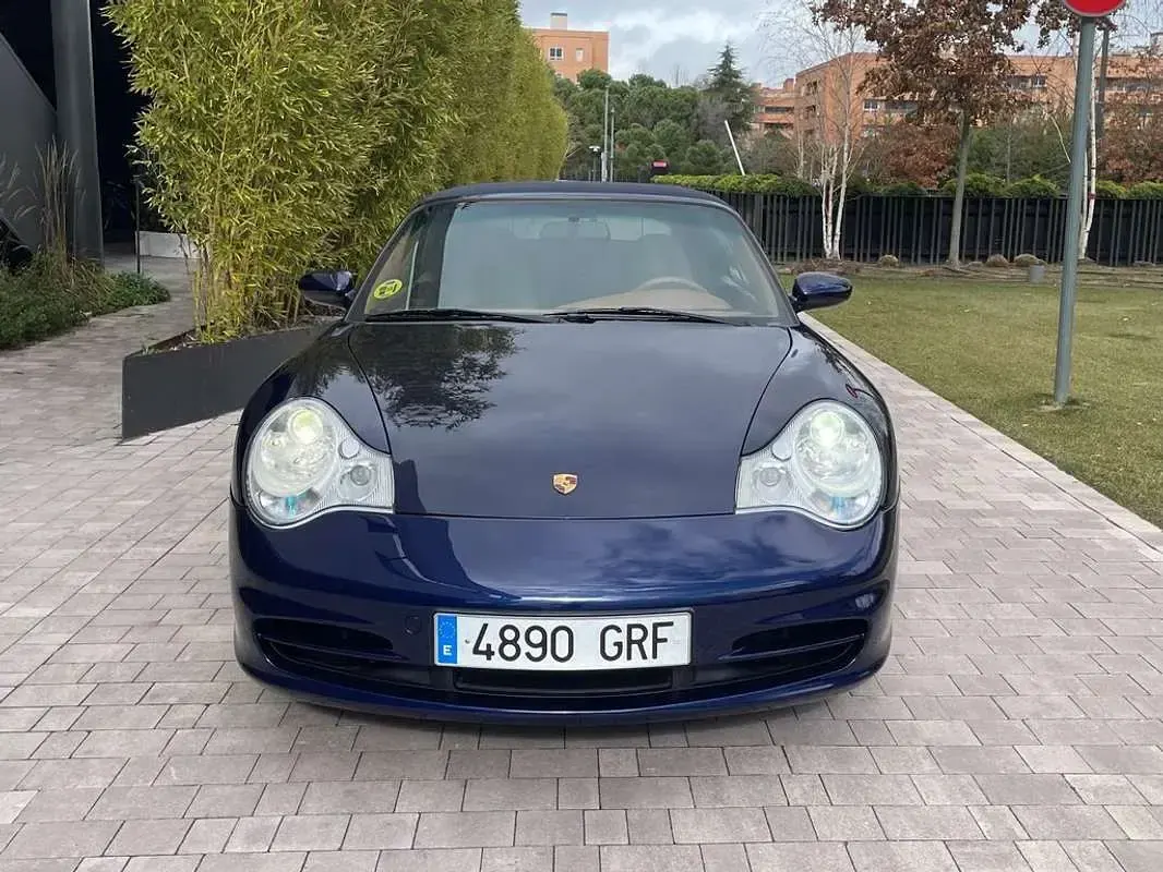 Usado Porsche 911 Carrera 349 CV (256 kW) 2003 Azul Coupe