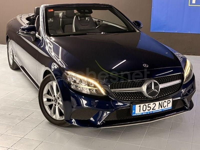 Käytetty Mercedes C220 194 HP (142 kW) 2019 Sininen Avoauto