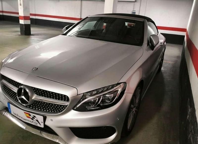 Käytetty Mercedes C220 170 HP (125 kW) 2017 Hopea Avoauto