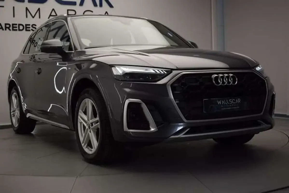 Usado Audi Q5 S-Line 163 HP (119 kW) 2024 Cinzento SUV