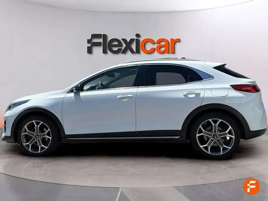 Usado Kia XCeed GT-Line 120 CV (88 kW) 2021 Blanco SUV