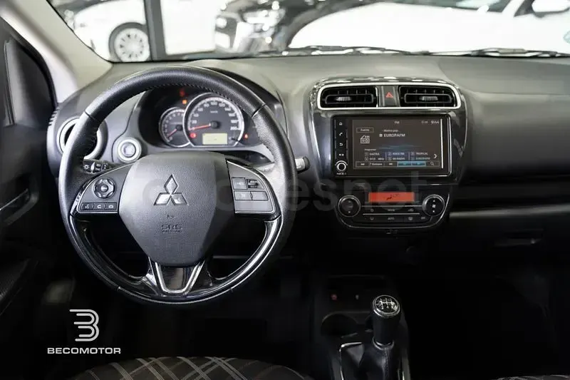 Usado Mitsubishi Space Star 71 CV (52 kW) 2023 Negro Utilitario