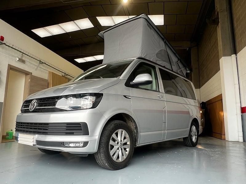 Usado VW California Beach 150 CV (110 kW) 2019 Gris / plata Van