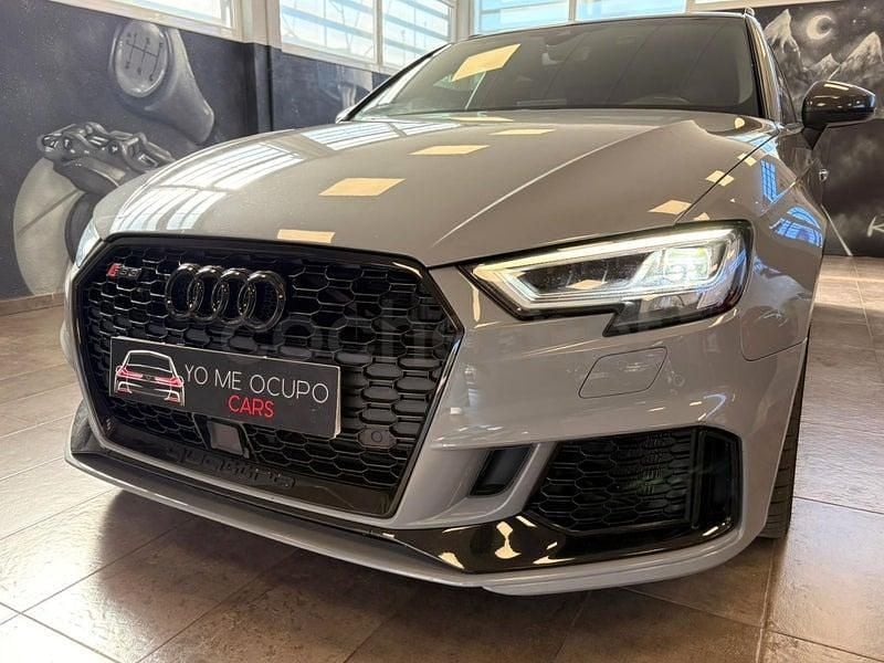 Usado Audi RS3 400 CV (294 kW) 2018 Gris / plata Berlina