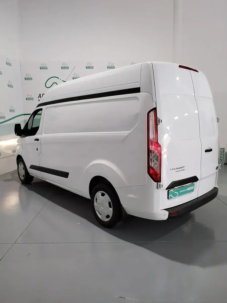 Usado Ford Transit Custom Limited 130 CV (95 kW) 2022 Blanco Van