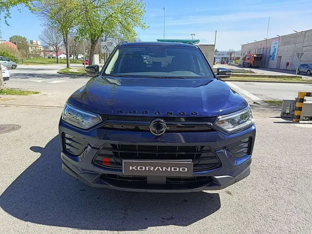 Usado SsangYong Korando 150 CV (110 kW) 2025 Azul SUV