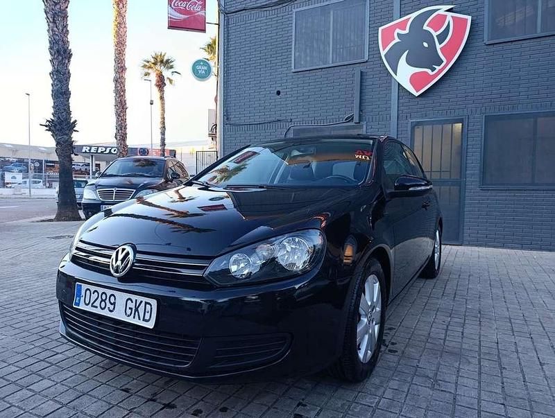 Usado VW Golf VI Highline 140 CV (102 kW) 2008 Negro Utilitario