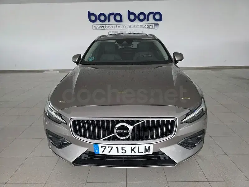 Usado Volvo V60 Inscription 190 CV (139 kW) 2018 Gris / plata Familiar
