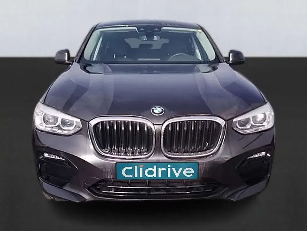 Begagnad BMW X4 Performance 190 HK (139 kW) 2021 SUV