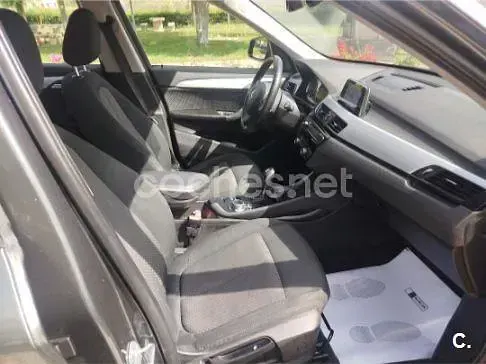 Usado BMW X1 150 CV (110 kW) 2018 Gris / plata SUV