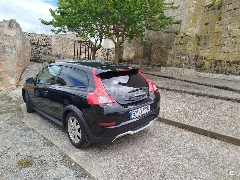 Usado Volvo C30 Drive Kinetic 115 CV (84 kW) 2012 Negro Utilitario