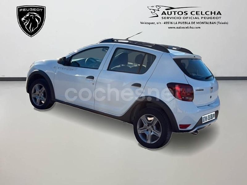 Usado Dacia Sandero Essentiel 90 CV (66 kW) 2019 Blanco Berlina