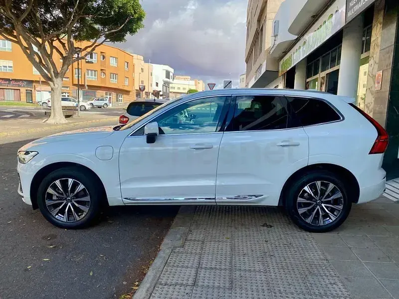 Usado Volvo XC60 Inscription 350 CV (257 kW) 2022 Blanco SUV