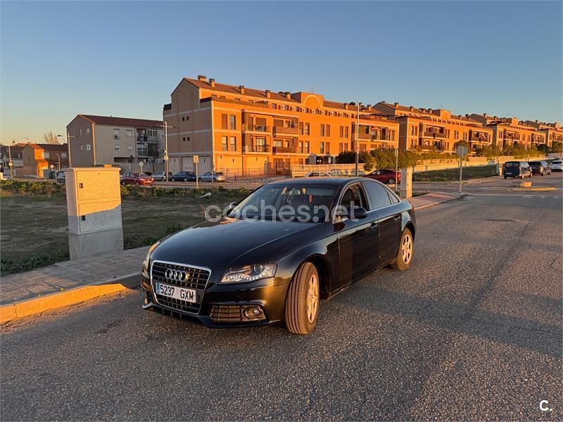 Usado Audi A4 170 CV (125 kW) 2010 Negro Berlina