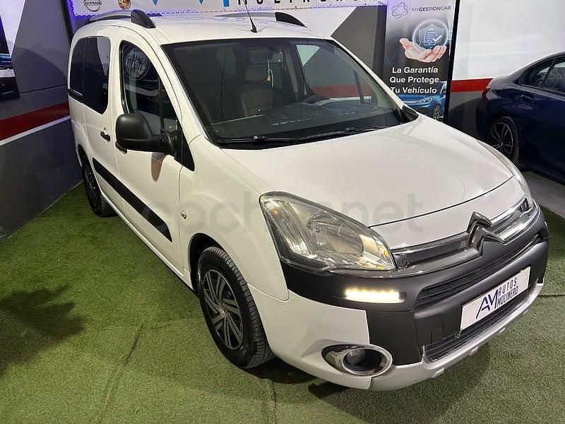 Usado Citroën Berlingo Tonic 92 CV (67 kW) 2014 Blanco Monovolumen