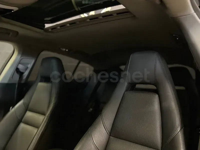 Usado Porsche Panamera 300 CV (220 kW) 2014 Negro Utilitario
