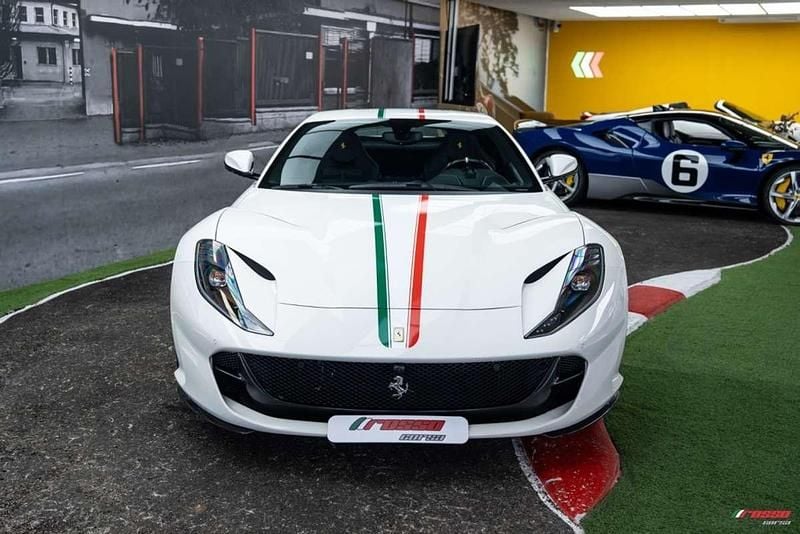 Usado Ferrari 812 800 CV (588 kW) 2019 Blanco Coupe