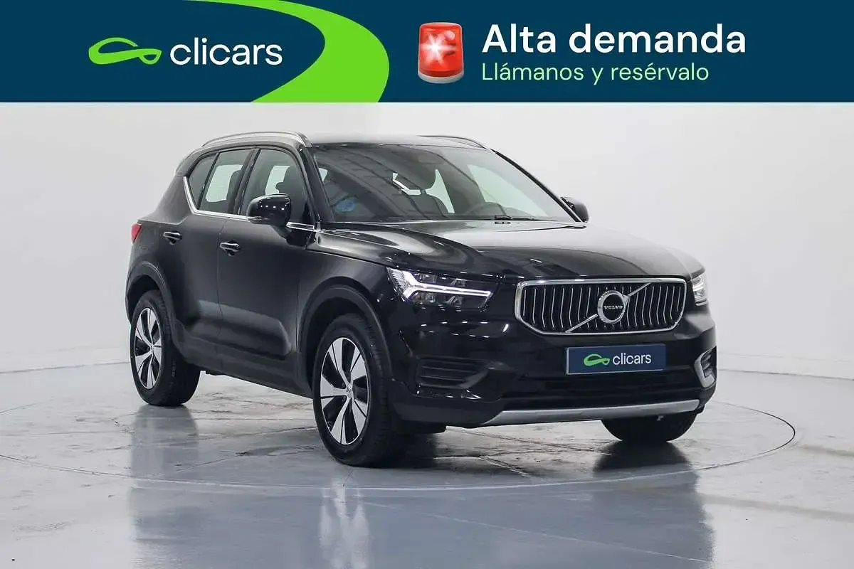 Usado Volvo XC40 Inscription 179 CV (131 kW) 2021 Negro SUV