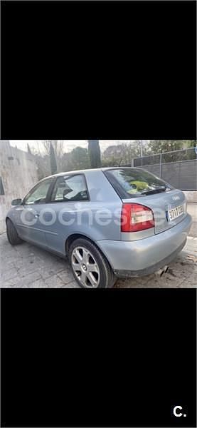 Gris / plata Usado 2003 Audi A3 Ambition Berlina | 3400 € (Precio justo) - Imagen 1/2