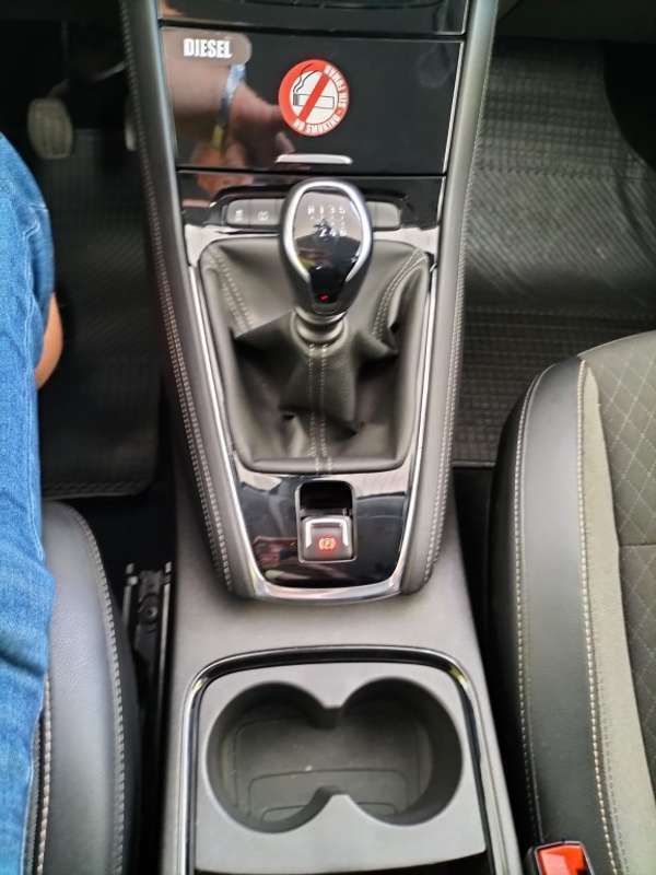 Usado Opel Grandland X Design & Tech 131 CV (96 kW) 2021 Gris SUV