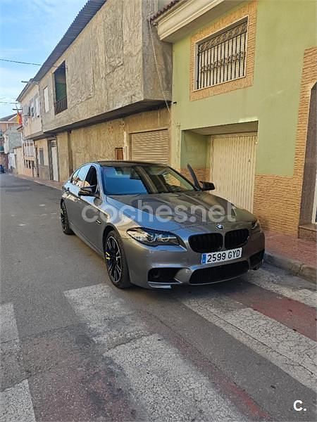 Gris / plata Usado 2010 BMW 528 Berlina | 20.900 € - Imagen 1/4