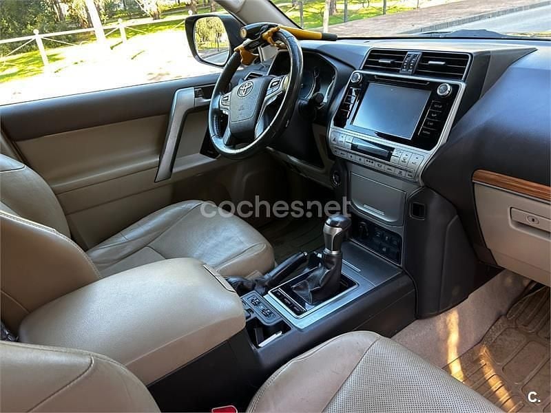 Usado Toyota Land Cruiser Limited 177 CV (130 kW) 2019 Marrón SUV