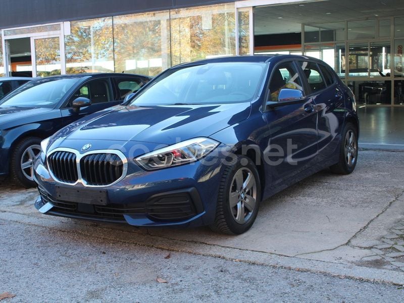 Azul Usado 2023 BMW 118 Utilitario | 21.650 € (Buen precio) - Imagen 1/4