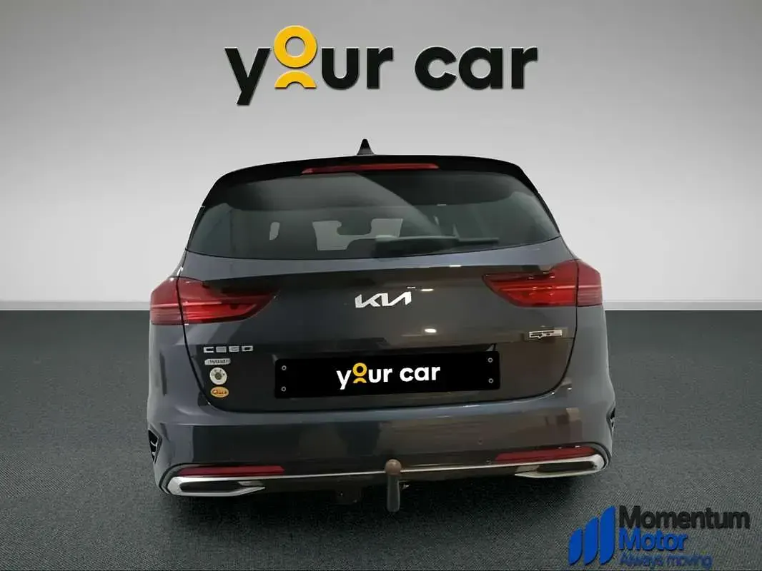 Usado Kia Ceed GT GT-Line 160 CV (117 kW) 2023 Gris Utilitario