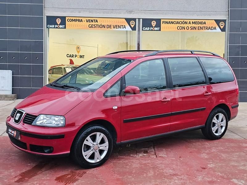 Usado Seat Alhambra Reference 115 CV (84 kW) 2007 Granate Monovolumen