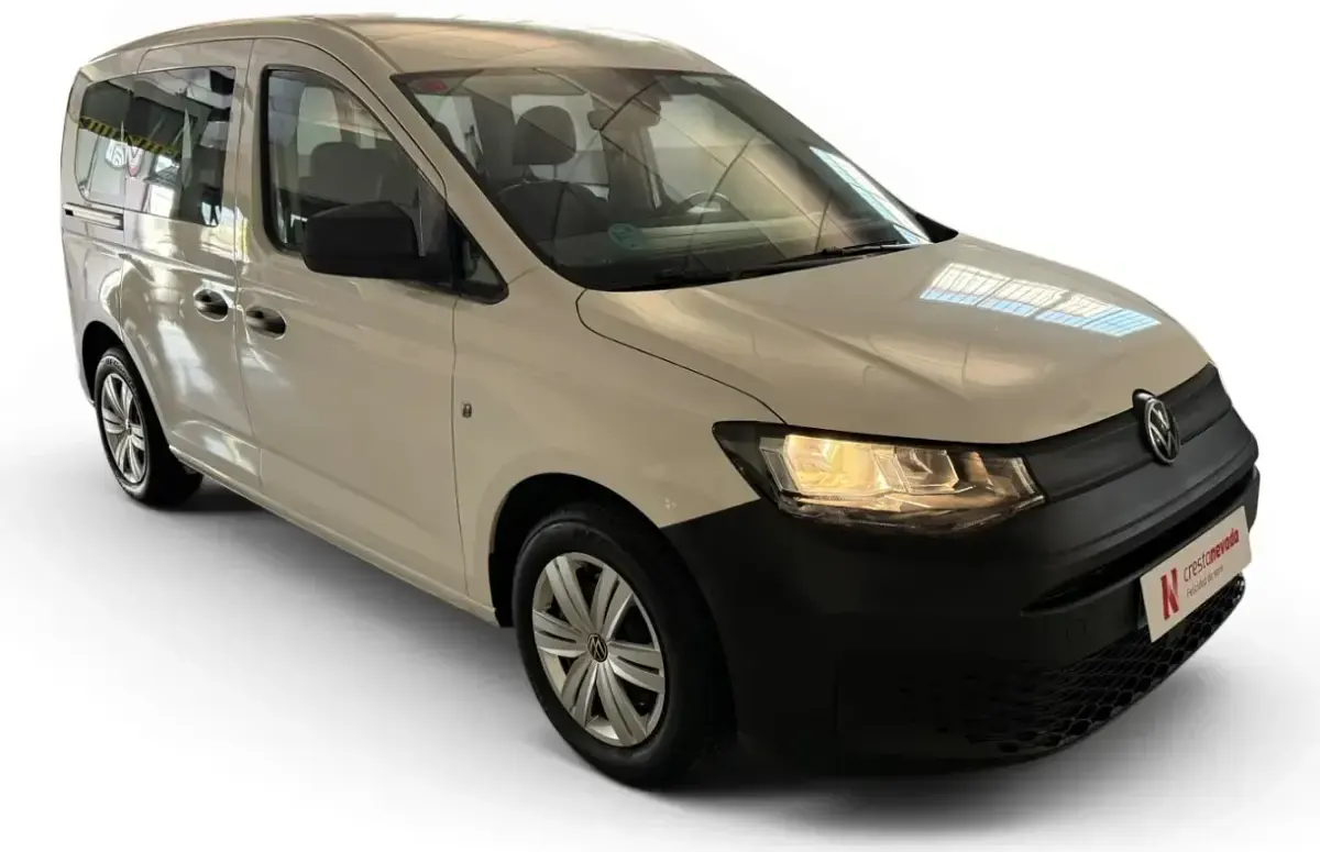 Usado VW Caddy 102 CV (75 kW) 2023 Blanco Monovolumen