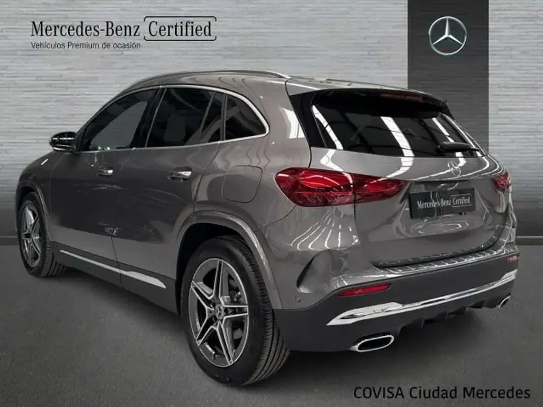 Usado Mercedes GLA200 163 CV (119 kW) 2025 SUV
