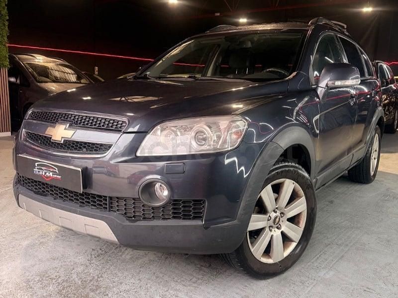 Usado Chevrolet Captiva Sport 150 CV (110 kW) 2008 Azul SUV