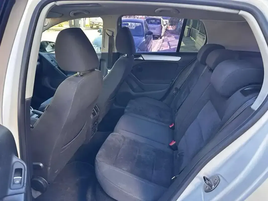 Usado VW Golf VI Advance 105 CV (77 kW) 2010 Utilitario