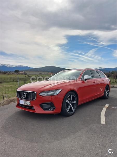Usado Volvo V90 R-Design 190 CV (139 kW) 2018 Rojo Familiar