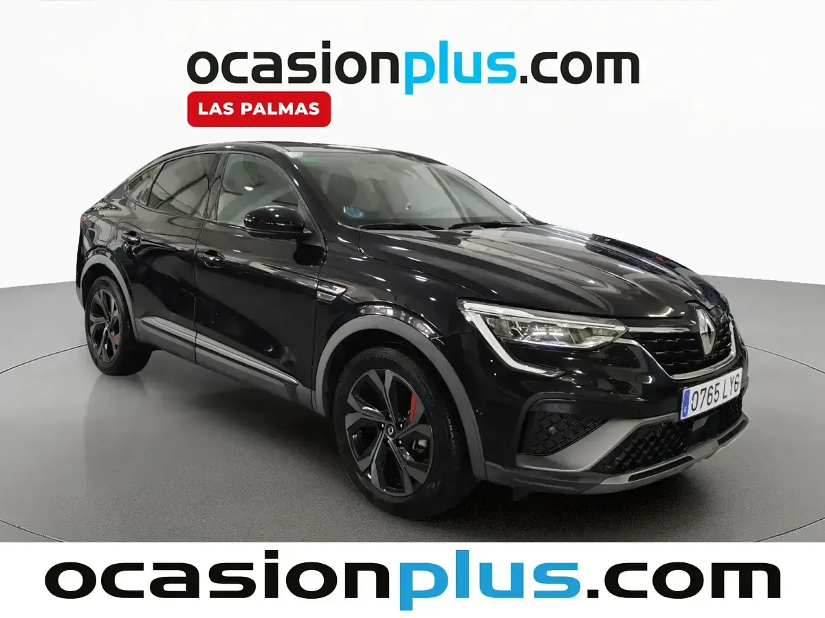 Usado Renault Arkana RS Line 145 CV (106 kW) 2022 Negro SUV