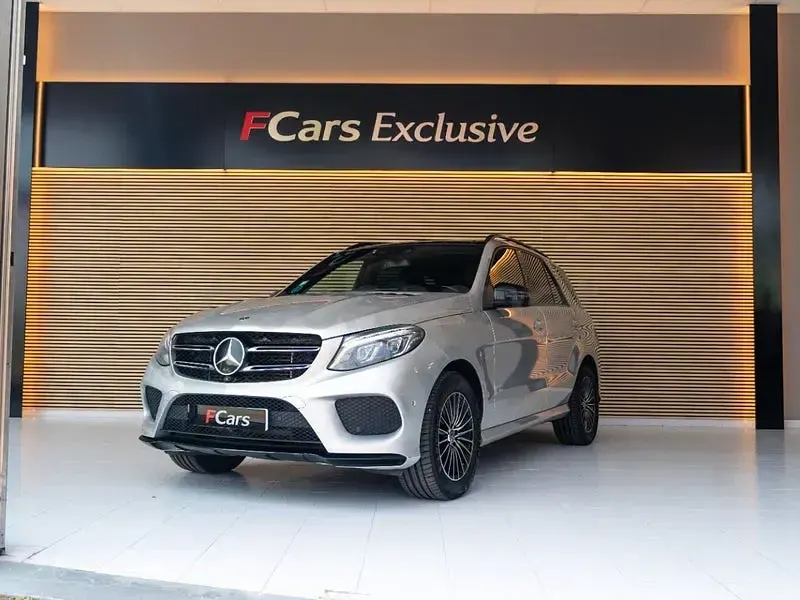 Usado Mercedes GLE250 204 CV (150 kW) 2018 Gris / plata SUV