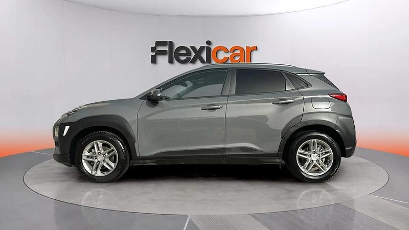 Usado Hyundai Kona 120 CV (88 kW) 2020 Gris SUV