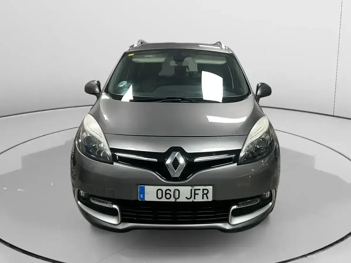 Usado Renault Scenic E-Tech 115 CV (84 kW) 2015 Gris