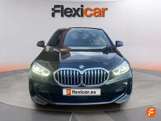 Usado BMW 118 136 CV (100 kW) 2023 Negro Utilitario