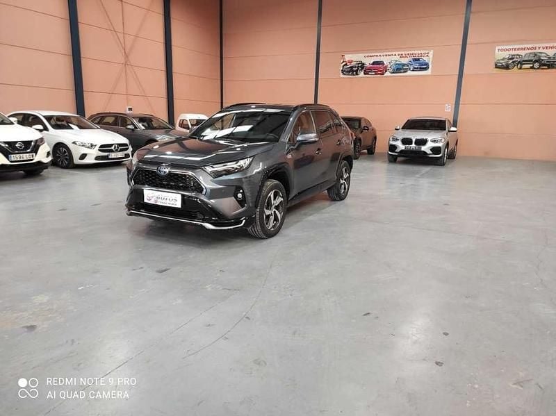 Usado Toyota RAV4 Hybrid Advance 306 CV (225 kW) 2023 Gris / plata SUV