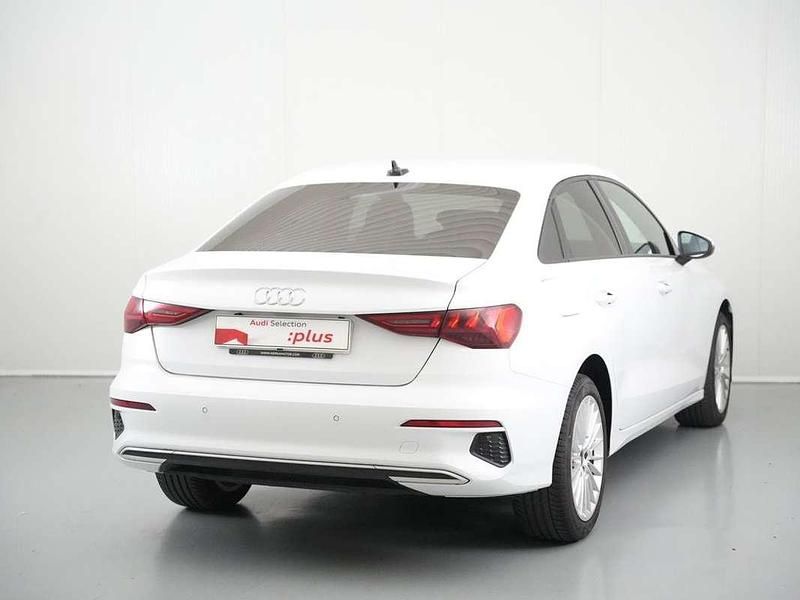 Usado Audi A3 Sportback S-Line 116 CV (85 kW) 2022 Blanco Utilitario