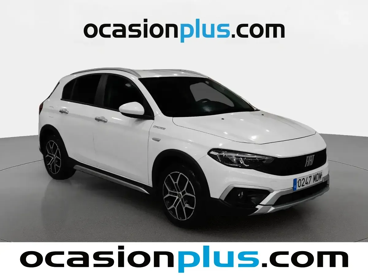 Usado Fiat Tipo Cross 130 CV (95 kW) 2023 Verde Berlina