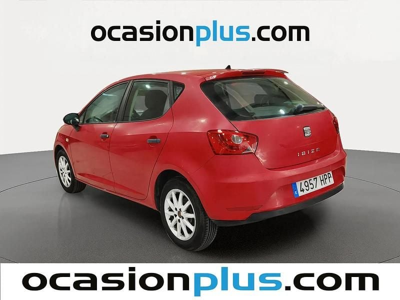 Usado Seat Ibiza Reference 70 CV (51 kW) 2013 Rojo Utilitario