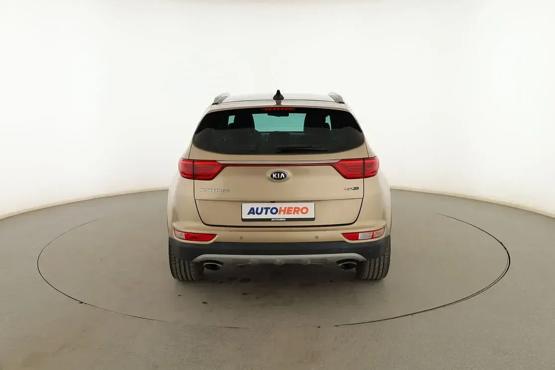 Usado Kia Sportage GT-Line 177 CV (130 kW) 2017 Gris SUV