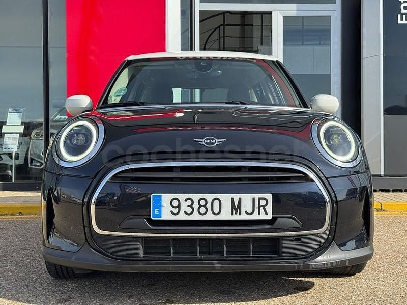 Usado Mini Cooper 136 CV (100 kW) 2023 Negro Utilitario
