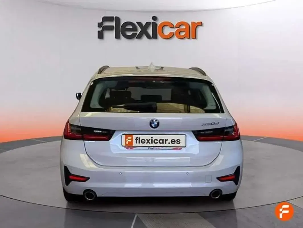 Usado BMW 320 190 CV (139 kW) 2020 Blanco Familiar
