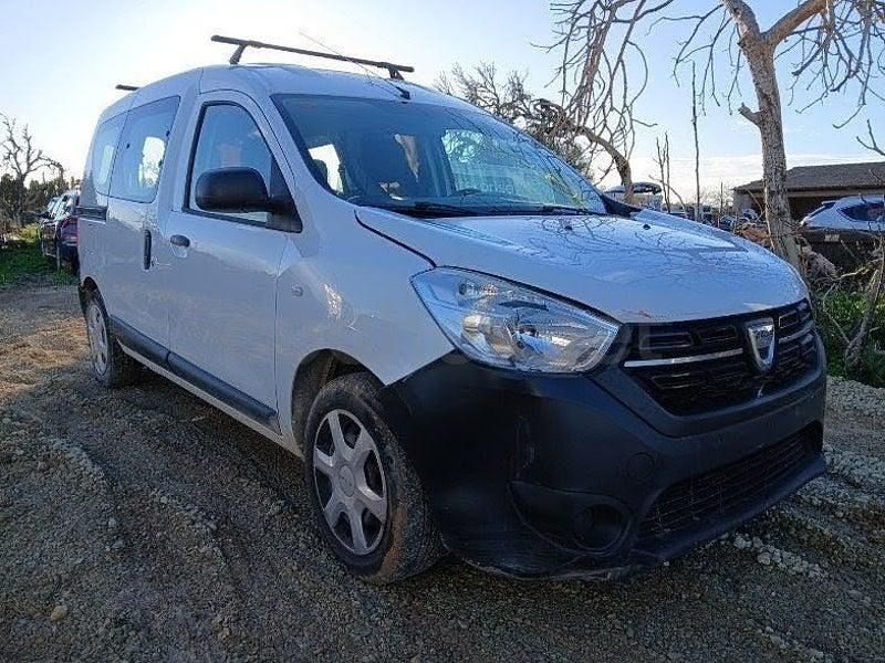 Używany Dacia Dokker 90 KM (66 kW) 2018 Biały Minivan